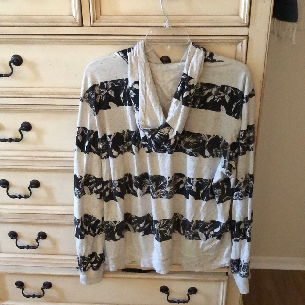 Long sleeve hoodie - Picture 2 of 4
